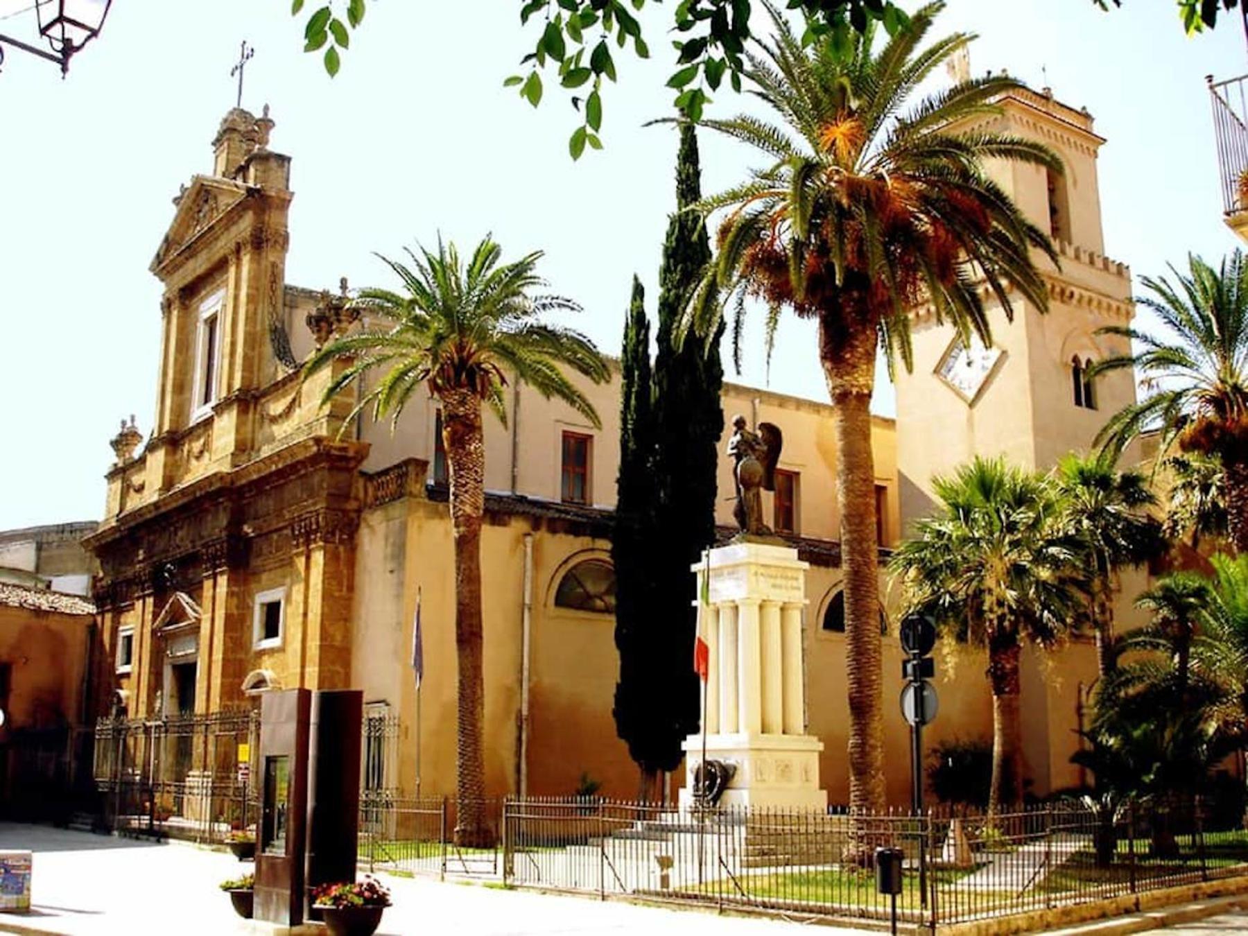 Villa Il Girasole Del Centro Storico à Alcamo Extérieur photo